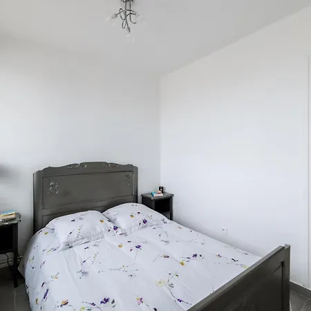 Malo-les-bains Rdc Avec Terrasse Privee En Face De La