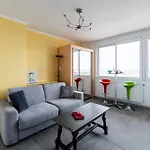 Malo-les-bains Rdc Avec Terrasse Privee En Face De La * Dunkirk