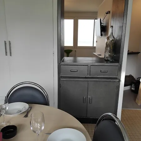 Malo-les-bains Rdc Avec Terrasse Privee En Face De La Apartmán